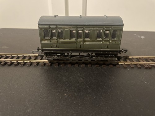 Hornby r4135 olive green - olive,