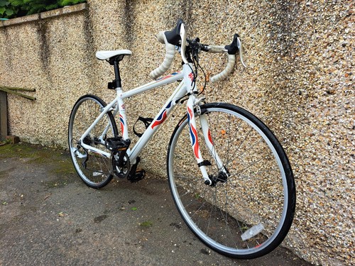 Evans cycles team - cycles,