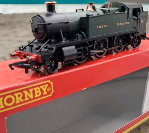 Boxed hornby r2098 - boxed, 61xx