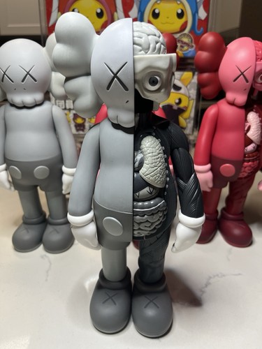 Medicom toy kaws companion - medicom,