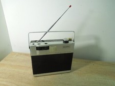 Vintage Retro Sony TFM-8800L 9 Transistor Radio / Car Radio SPARES REPAIR