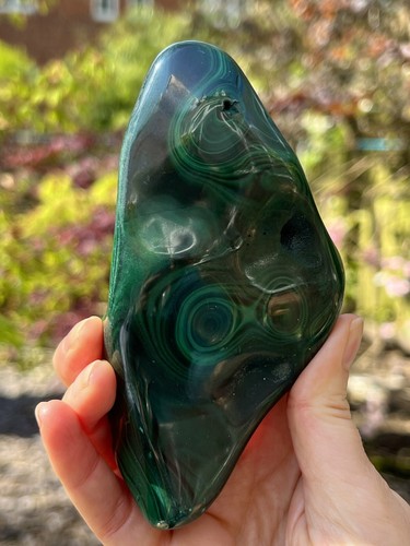 Large malachite specimen - malachite,