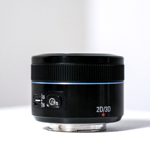 Samsung 45mm 8 - nx, 2d/3d