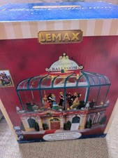 Lemax Christmas Village
