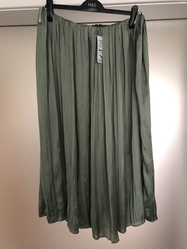 Ladies green pleated midi - pleated,
