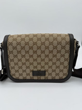 Gucci GG Supreme messenger bag Unisex Crossbody Excellent Condition