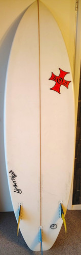 Surfboard sos custom made - 6'1,