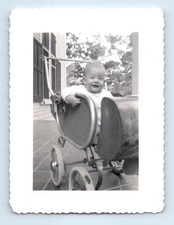 Old vintage photo solo baby - baby, in
