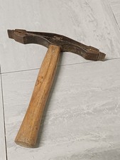 BRADES CHIPPING HAMMER BRICKLAYER MASONARY TOOL GOOD CONDITION SEE ALL PHOTOS