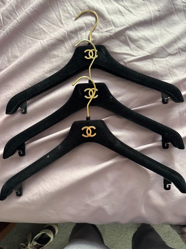 Chanel 100 authentic - authentic, black