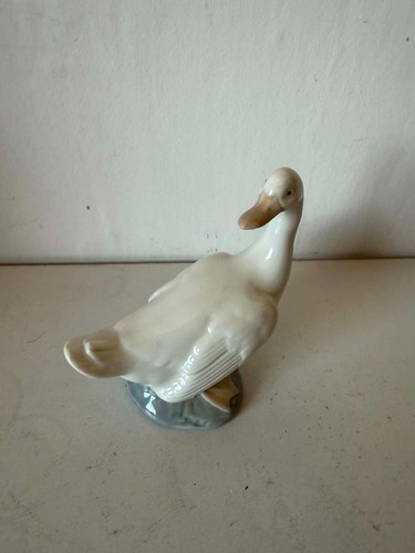 Nao lladro figurine duck - figurine,