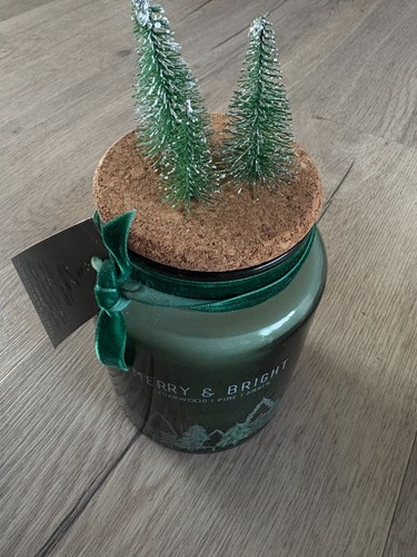 Merry and bright scented - merry,
