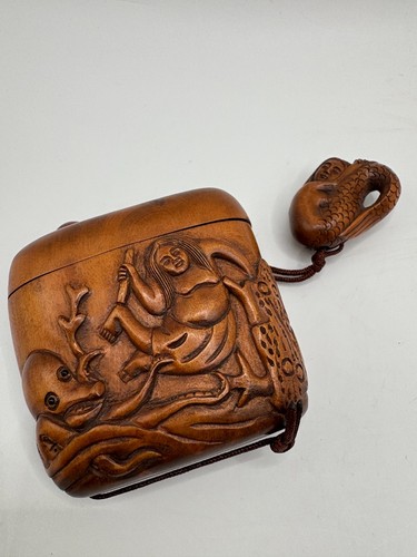Inro box octopus diver - box,
