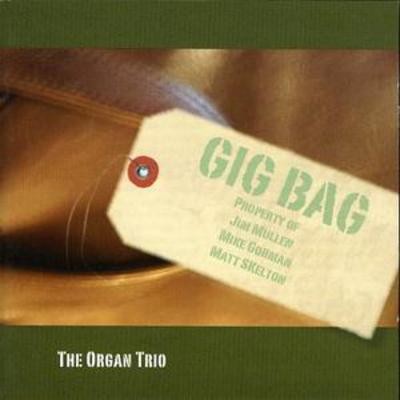 The organ trio gig - gig, bag
