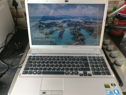 Sony vaio pcg 81212m - sony,