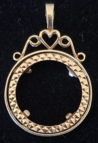 Hallmarked 9ct yellow - yellow, gold