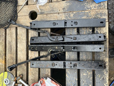 FORD CAPRI SEAT RUNNERS Recaro Mk2 Mk3 Sport Ghia