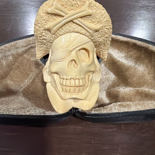 Meerschaum pipes vintage - pipes,