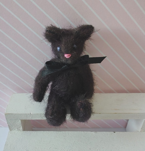 Noire artist handmade mohair - handmade,