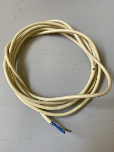 Cream screened cable 1 - cream., cable,