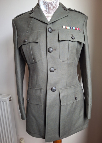 Captain royal marines lovat - royal,