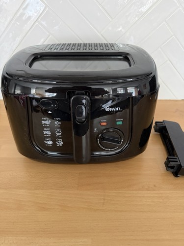 Swan deep fat fryer - fat,