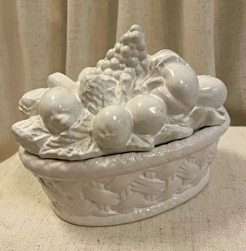 Bordallo pinheiro fruit basket - fruit,