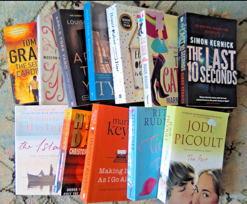 Joblot 12x paperback fiction - paperback,