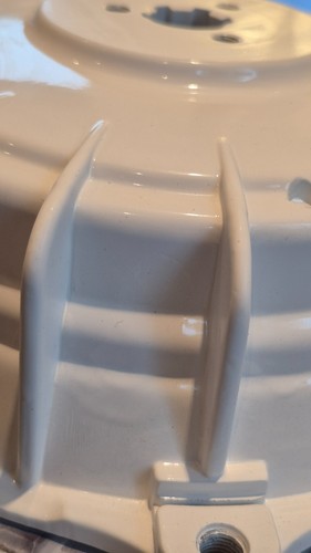 Lambretta white uni rear - lambretta, hub
