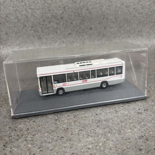 Corgi model bus - corgi, motor