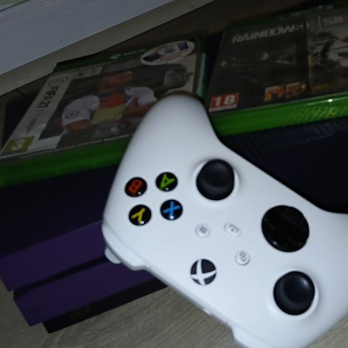 Microsoft xbox one fortnite - microsoft,