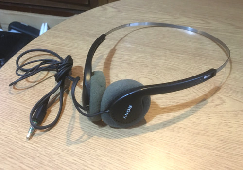 Retro vintage sony mdr005 - retro/vintage,