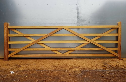 Handmade hardwood iroko bar - 5,