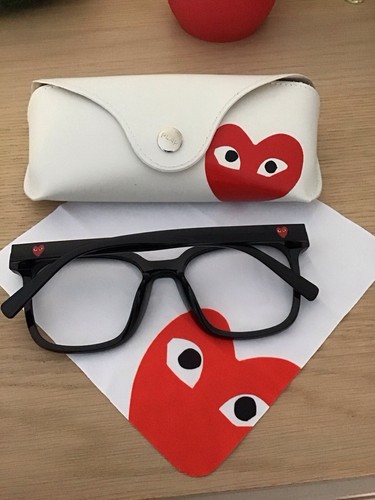 Comme des garcons play - comme,