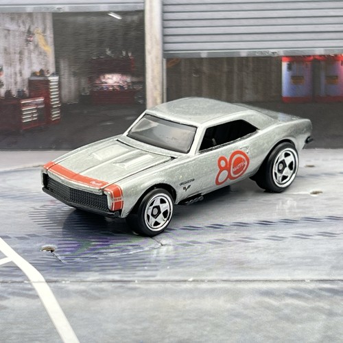Hot wheels camaro zamac - wheels,