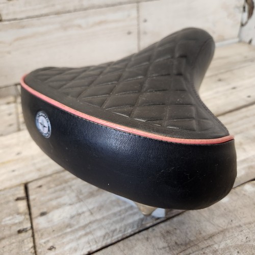 Black pink schwinn stamped - black,