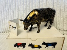 Cow parade figurine tatooed - cow,