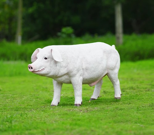 Pig farmyard garden prop - garden,