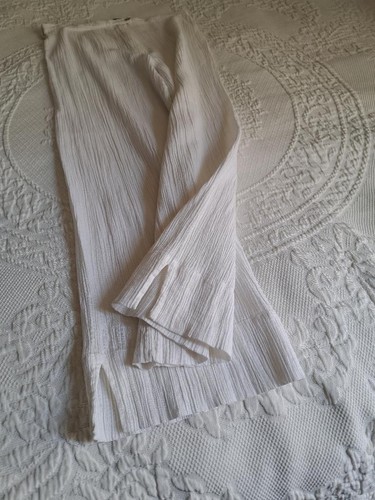 Lauren vidal white - lauren, crinkled