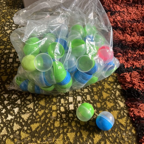 100 50mm empty toy capsules - x,
