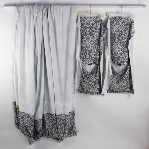 Lot matching cynthia - of, 3