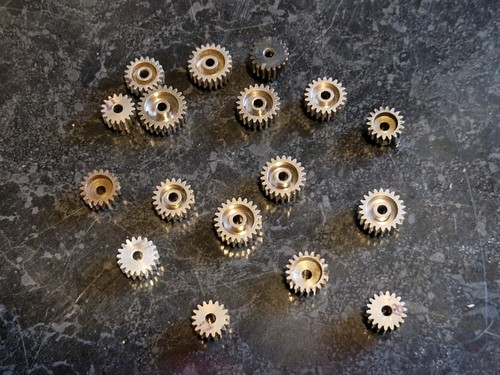 Job lot mod 6 - lot, pinions