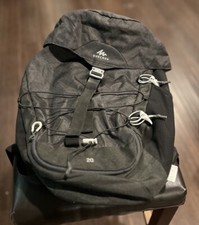 DECATHLON QUECHUA 20L Hiking