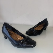 Millie’s Black Court Shoes