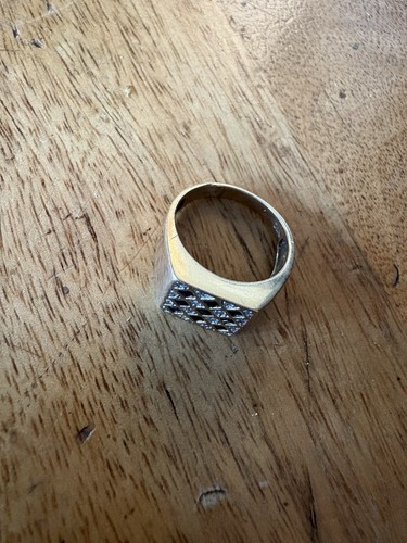 9ct yellow gold ring - 9ct, ring,