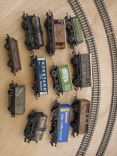 Gauge wagons job lot - gauge,