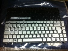 GENUINE DELL INSPIRON 1520 1521 1525 1526 KEYBOARD UK NK844 0NK844 0RN127 RN127