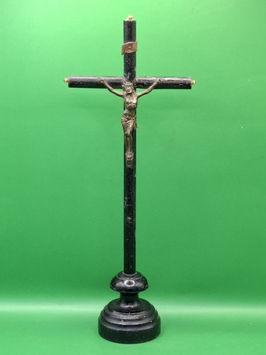 Crucifix wood metal antique - metal,