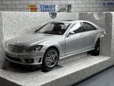 1:18 *BOXED* AUTOart