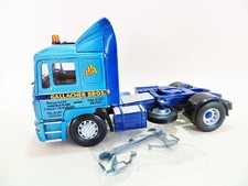 CORGI 'MAN TRACTOR UNIT/CAB